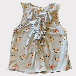 E (hanger) M Size Medium Floral Ruffle Shirt
